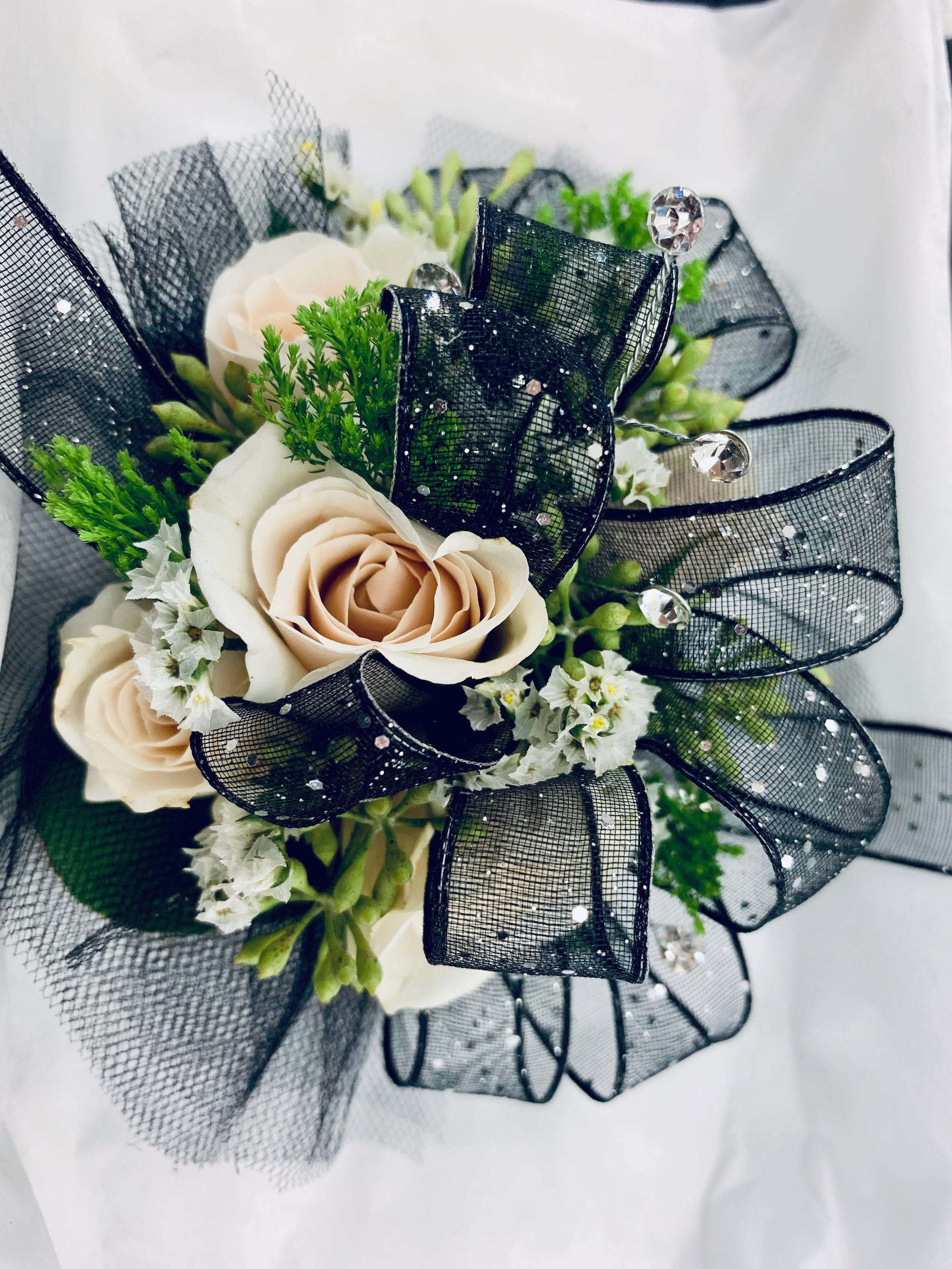 Prom corsage online on sale